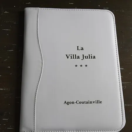 Cit'hotel La Julia Hotel 3*