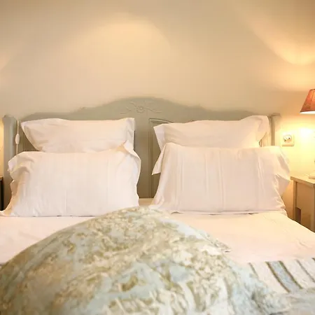 Отель Cit'hotel La Julia 3*