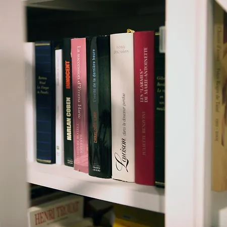 Cit'hotel La Julia Отель Агон-Кутенвиль