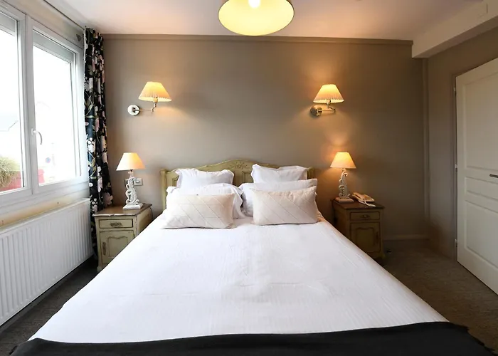 Hotel Cit'hotel La Julia 3*