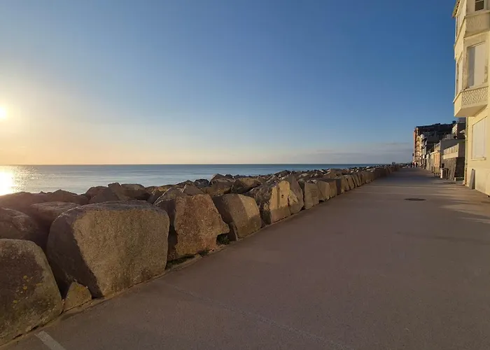 Cit'hotel La Julia Hotel 3*