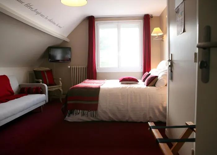 Cit'hotel La Julia Отель